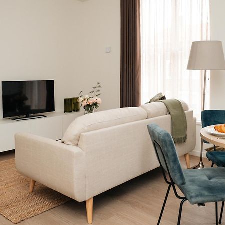 איינדהובן Urban Suites מראה חיצוני תמונה