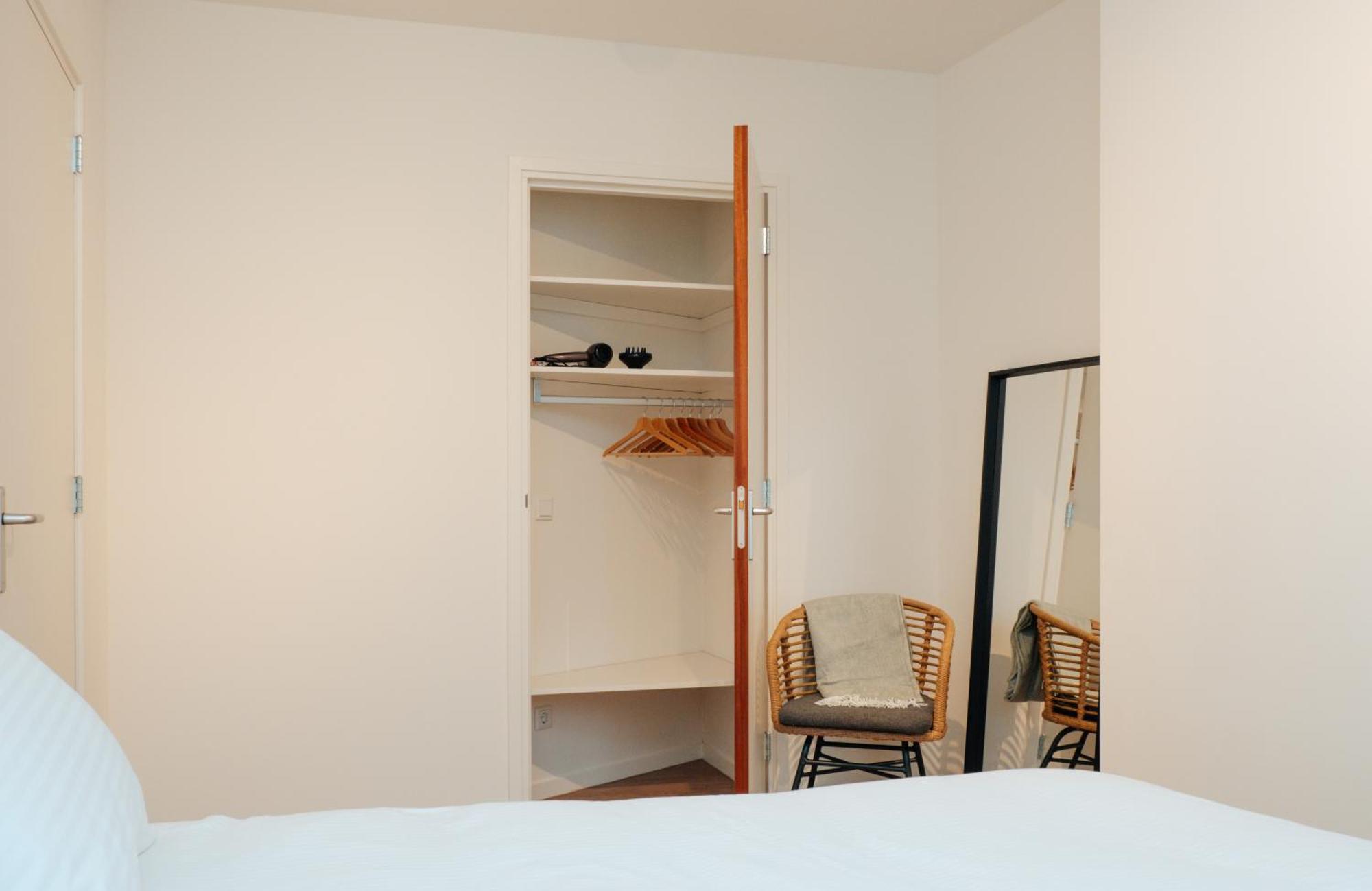 איינדהובן Urban Suites מראה חיצוני תמונה